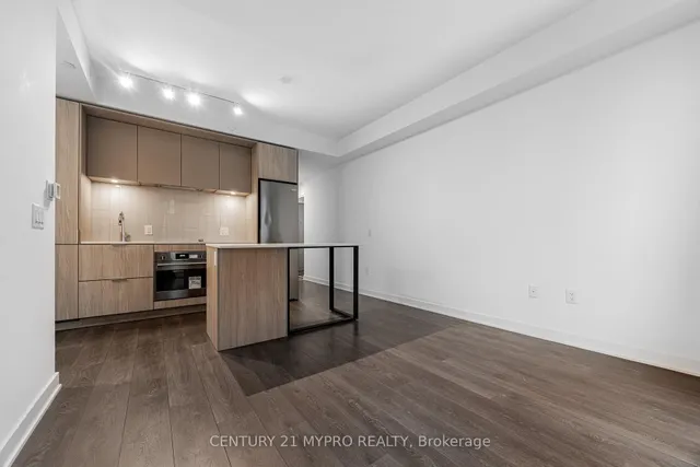 Additional property image - 130 River St Unit 807
