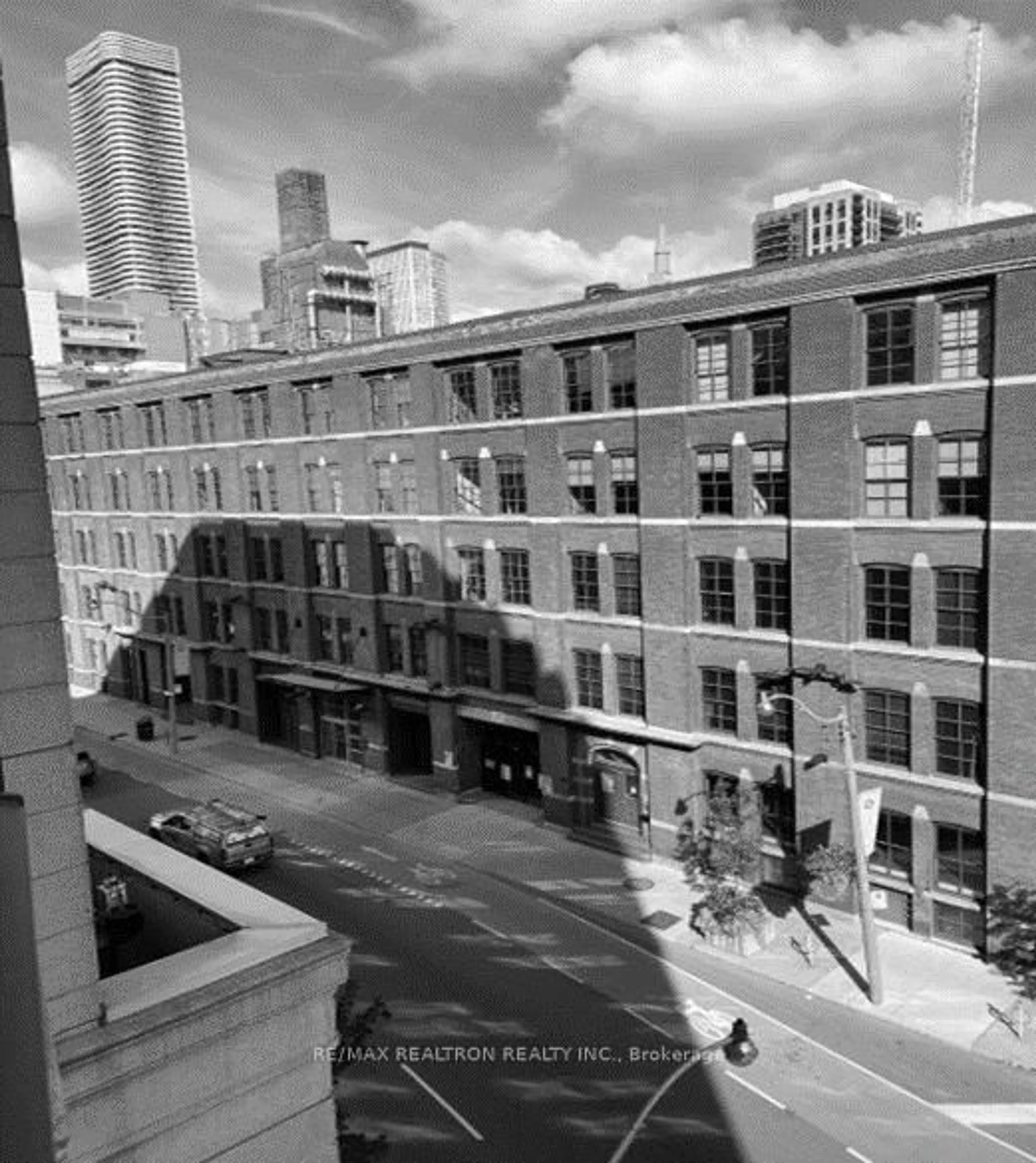 Unknown for 115 Richmond St #507, Toronto Ontario M5C 3H6