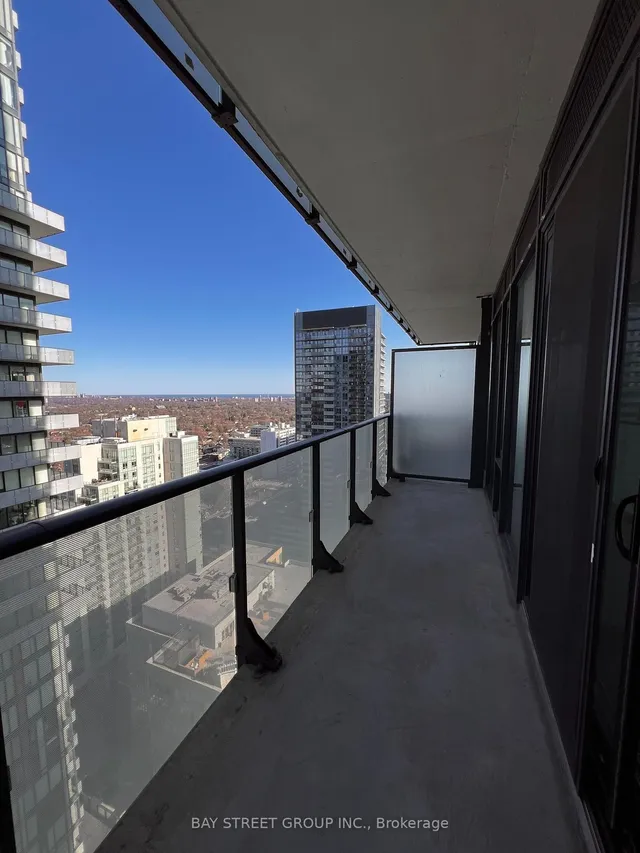 Additional property image - 161 Roehampton Ave Unit 2707