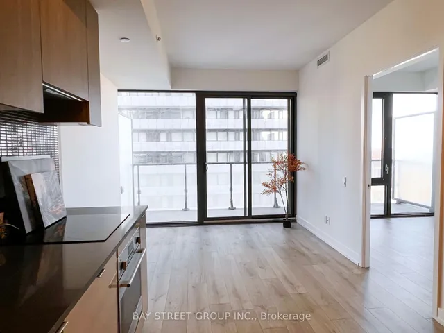 Additional property image - 161 Roehampton Ave Unit 2707