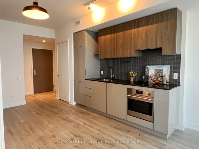Additional property image - 161 Roehampton Ave Unit 2707