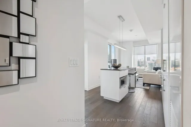 Additional property image - 20 Richardson St Unit 2408