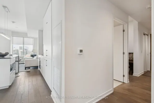 Additional property image - 20 Richardson St Unit 2408