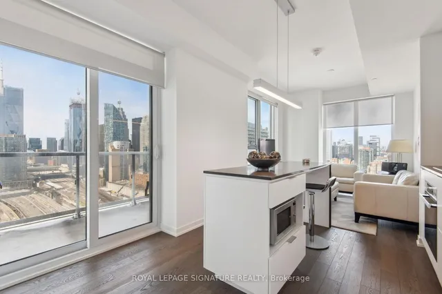 Additional property image - 20 Richardson St Unit 2408