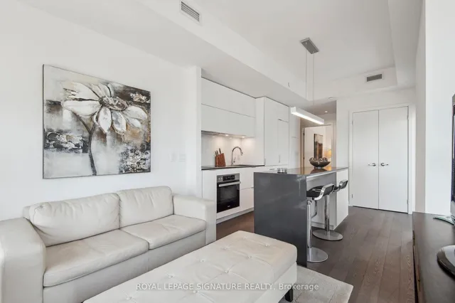 Additional property image - 20 Richardson St Unit 2408