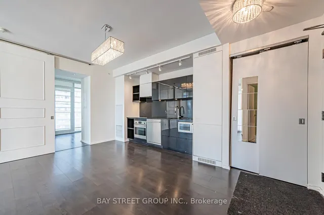 Additional property image - 125 Peter St Unit 2509