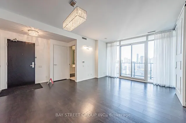Additional property image - 125 Peter St Unit 2509