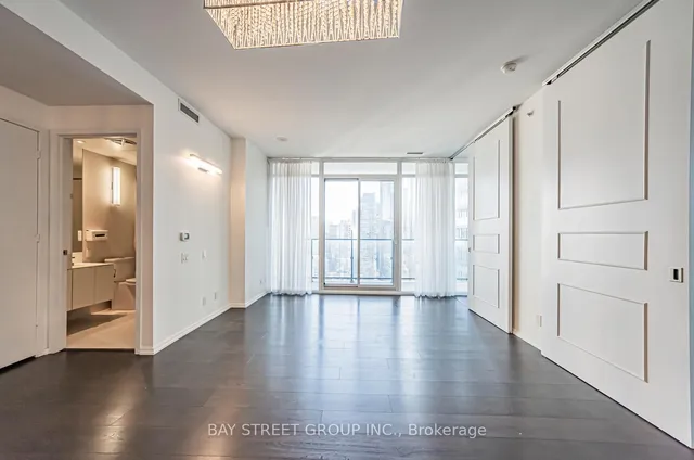 Additional property image - 125 Peter St Unit 2509