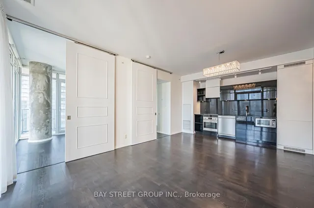 Additional property image - 125 Peter St Unit 2509