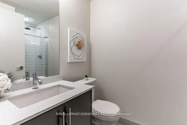Additional property image - 460 Adelaide St Unit 725