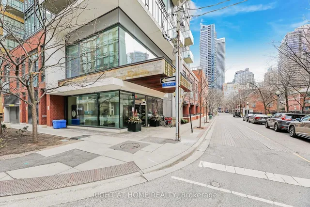 Primary image of 75 St Nicholas St Unit 401
