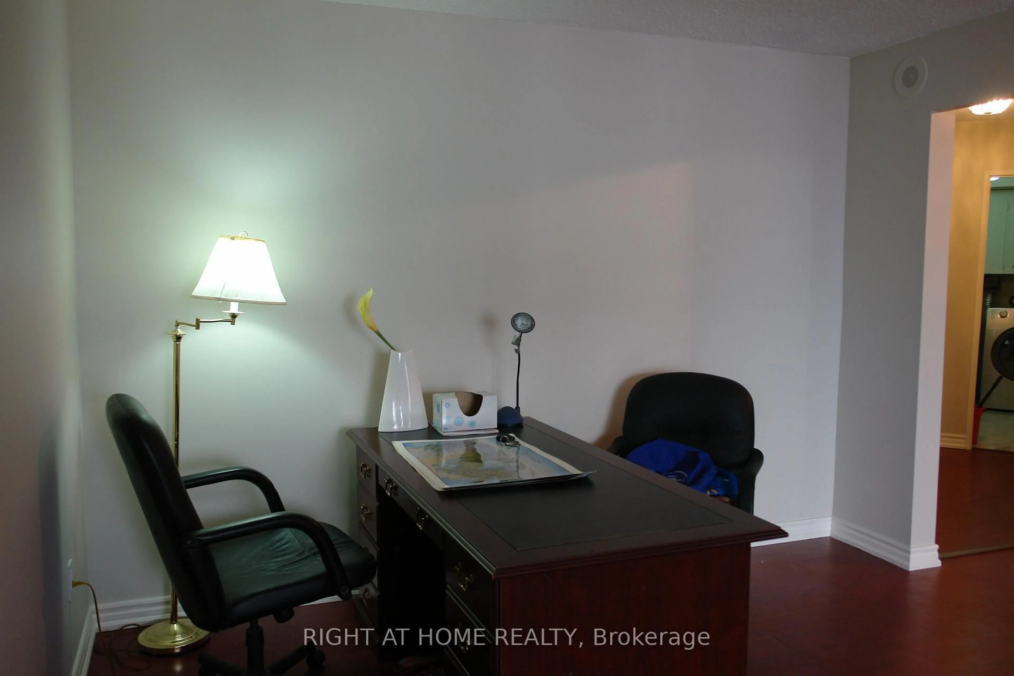 A pic of a room for 75 Graydon Hall Dr #2308, Toronto Ontario M3A 3M5