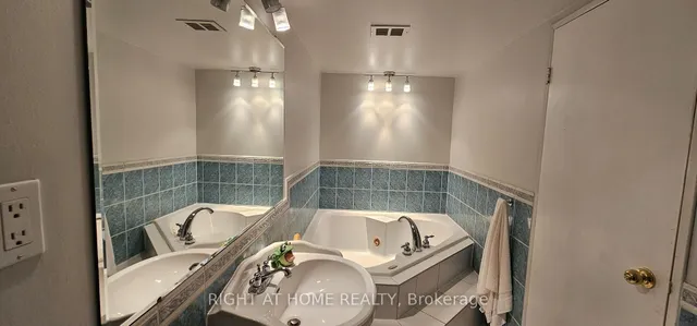 Additional image 16 of 75 Graydon Hall Dr Unit 2308