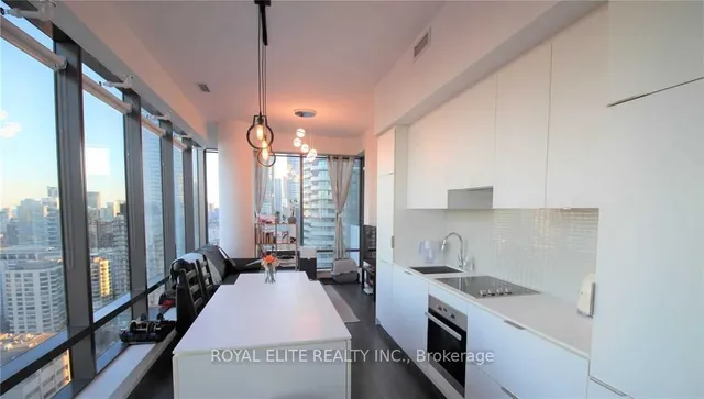 Additional property image - 5 St Joseph St Unit 2502
