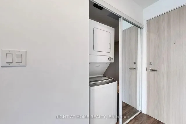 Additional image 23 of 75 Canterbury Pl Unit 1606
