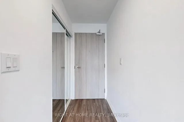 Additional image 22 of 75 Canterbury Pl Unit 1606
