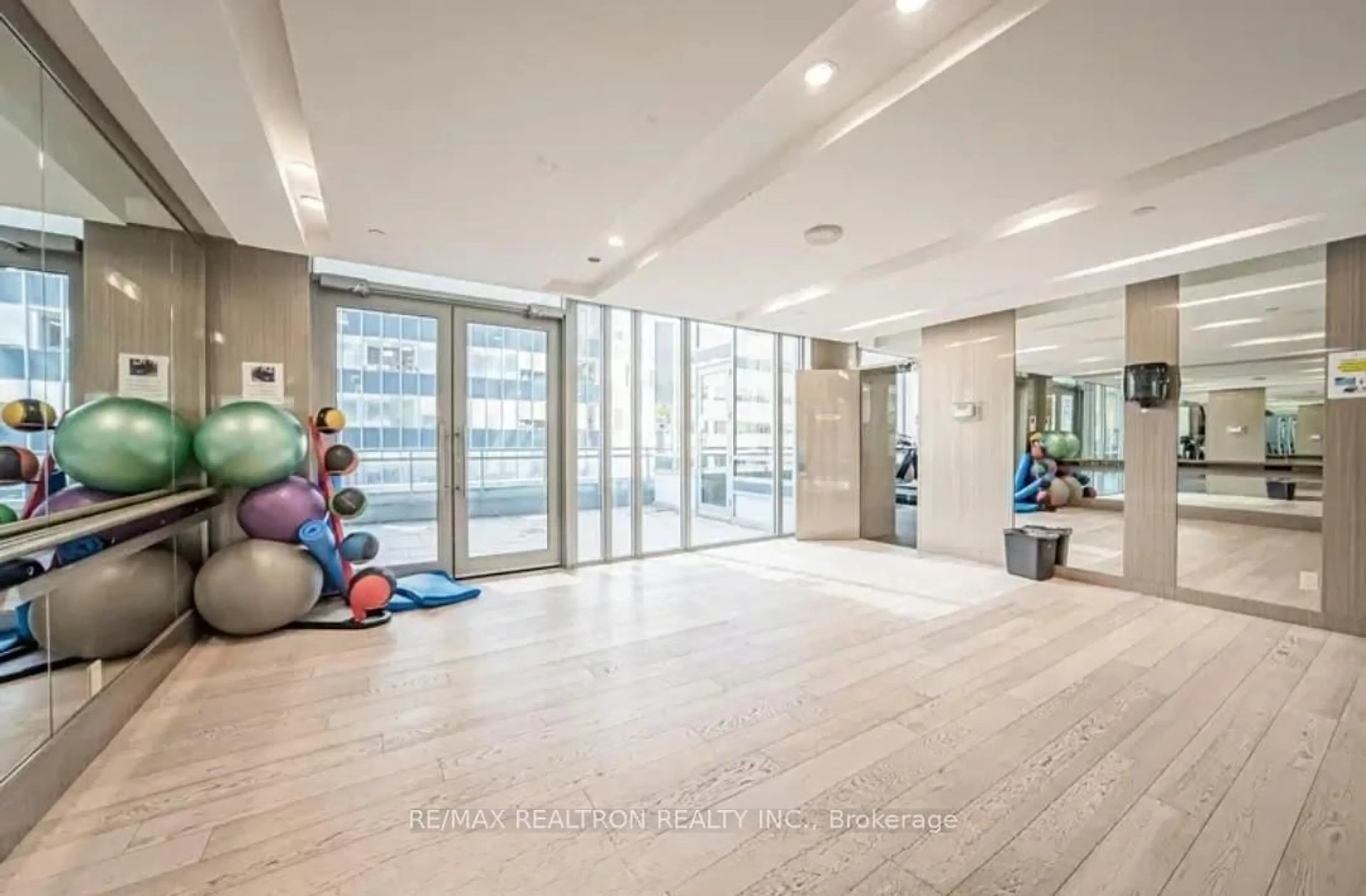 Gym or fitness room for 89 Dunfield Ave #803, Toronto Ontario M4S 0A4