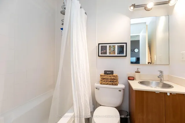 Additional property image - 33 Lombard St Unit 2207