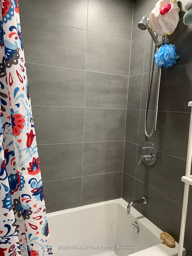 Additional property image - 185 Roehampton Ave Unit 2105
