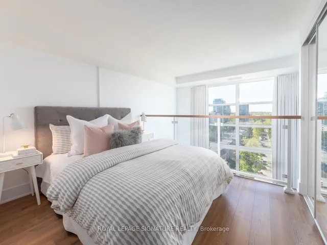 Additional property image - 111 St Clair Ave Unit 925
