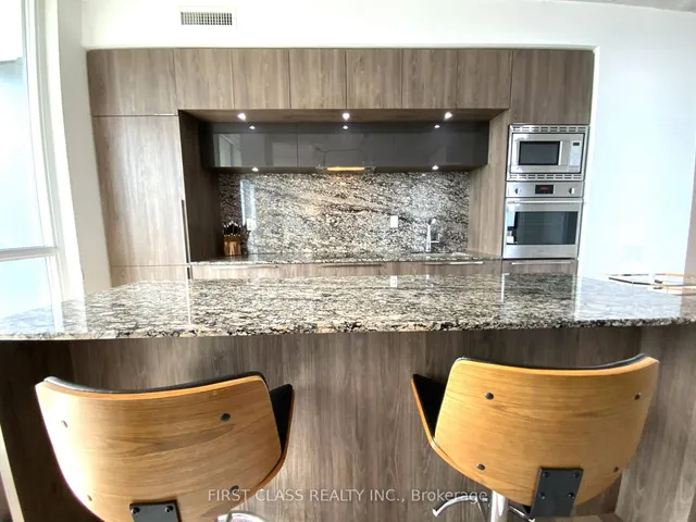 Additional property image - 88 Blue Jays Way Unit 2708