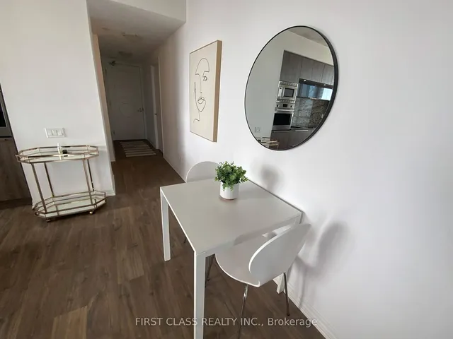 Additional property image - 88 Blue Jays Way Unit 2708