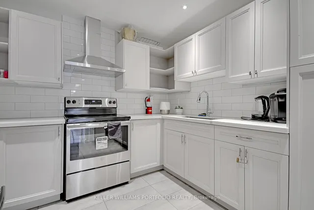 Additional property image - 100 Antibes Dr Unit 702