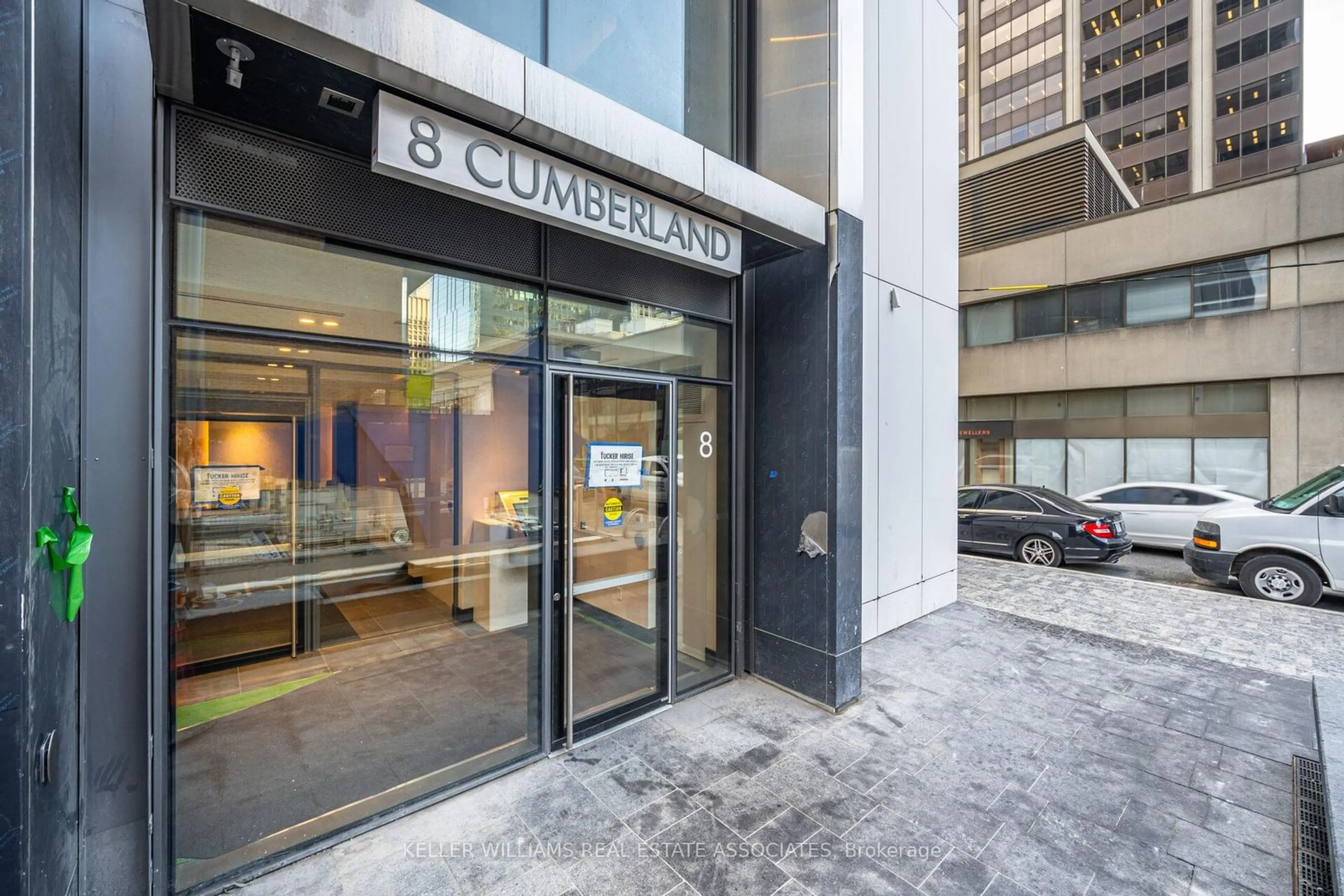 Indoor foyer for 8 Cumberland St #1401, Toronto Ontario M4W 0B6