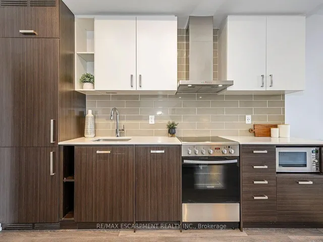 Additional property image - 125 Redpath Ave Unit PH 104