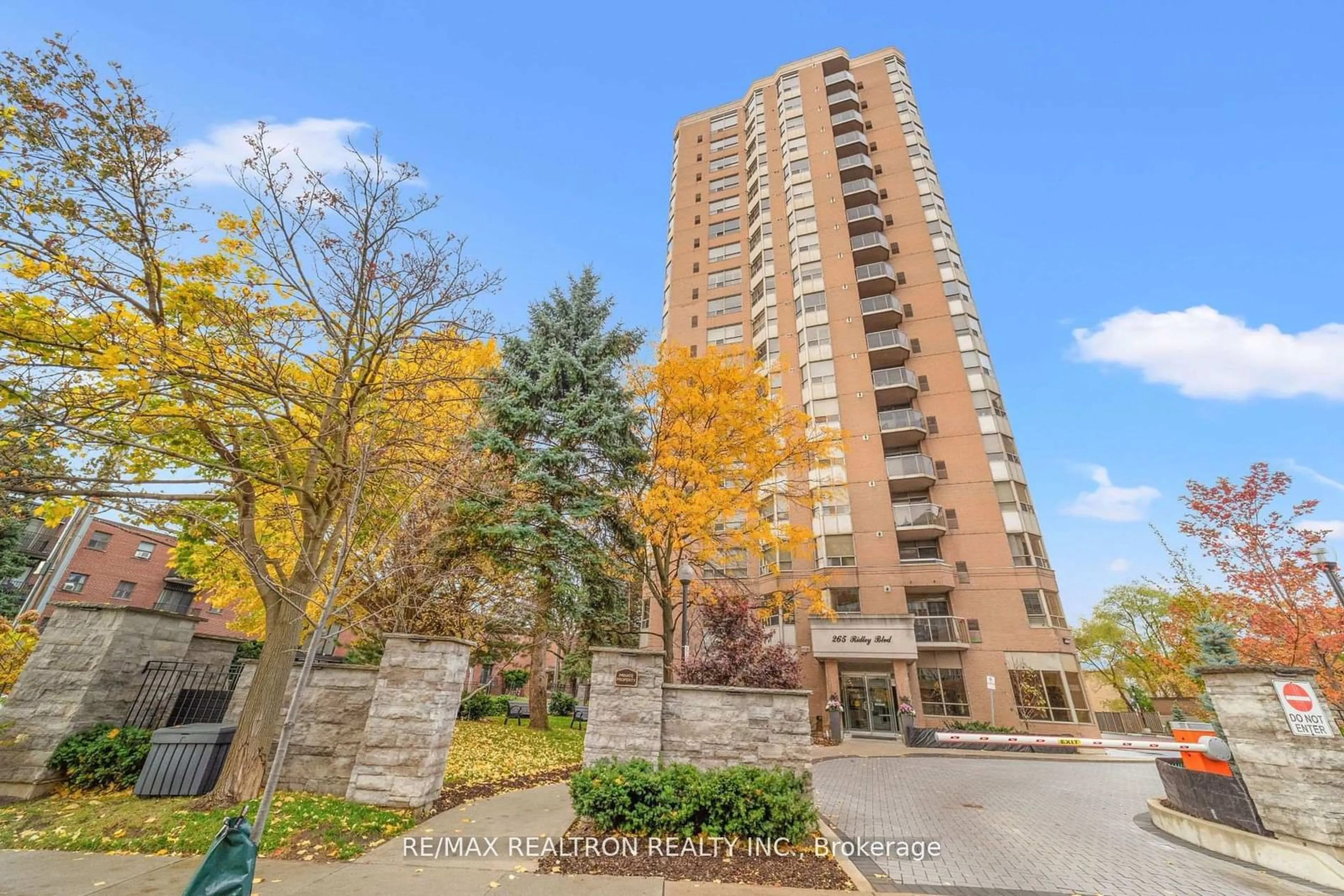 Unknown for 265 Ridley Blvd #509, Toronto Ontario M5M 4N8