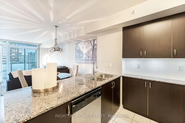 Additional image 35 of 5740 Yonge St Unit 1010
