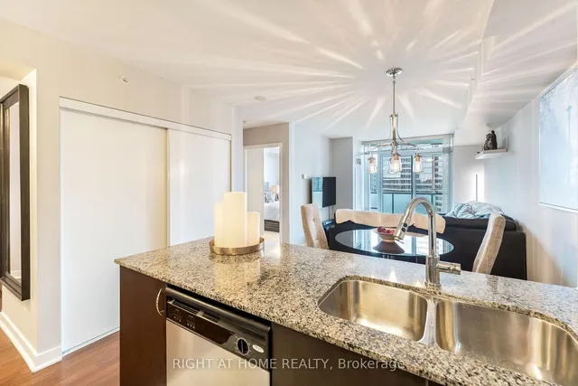 Additional image 33 of 5740 Yonge St Unit 1010