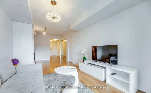 Additional property image - 295 Adelaide St Unit 802