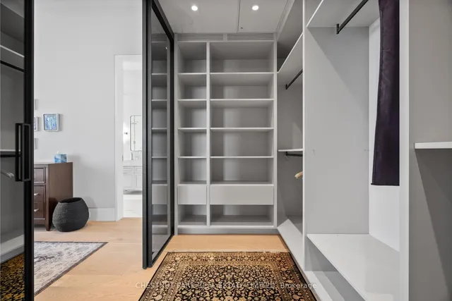 Additional property image - 1 Bloor St Unit 7501