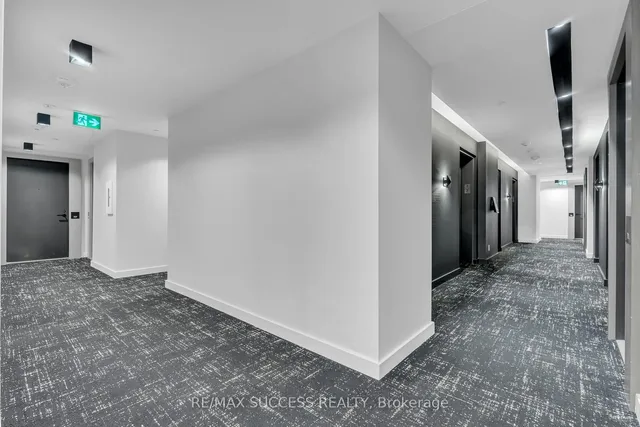 Additional property image - 108 Peter St Unit 727