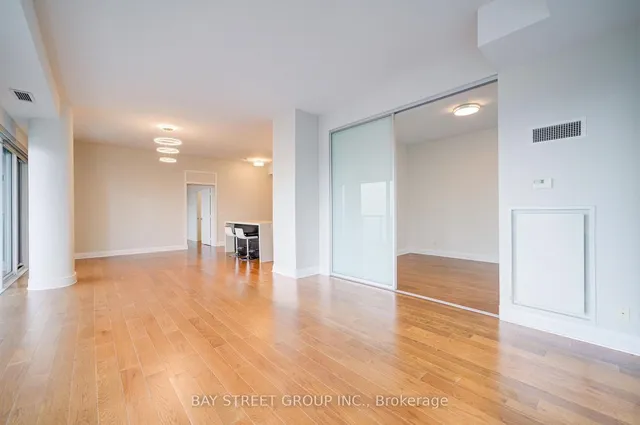 Additional property image - 65 St. Mary St Unit 3901