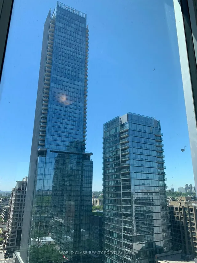 Additional property image - 1 Yorkville Ave Unit 1505