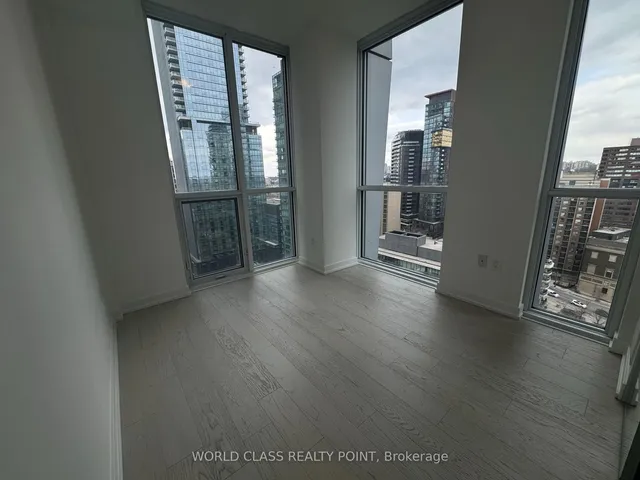 Additional property image - 1 Yorkville Ave Unit 1505