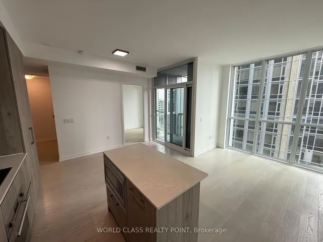 Additional property image - 1 Yorkville Ave Unit 1505