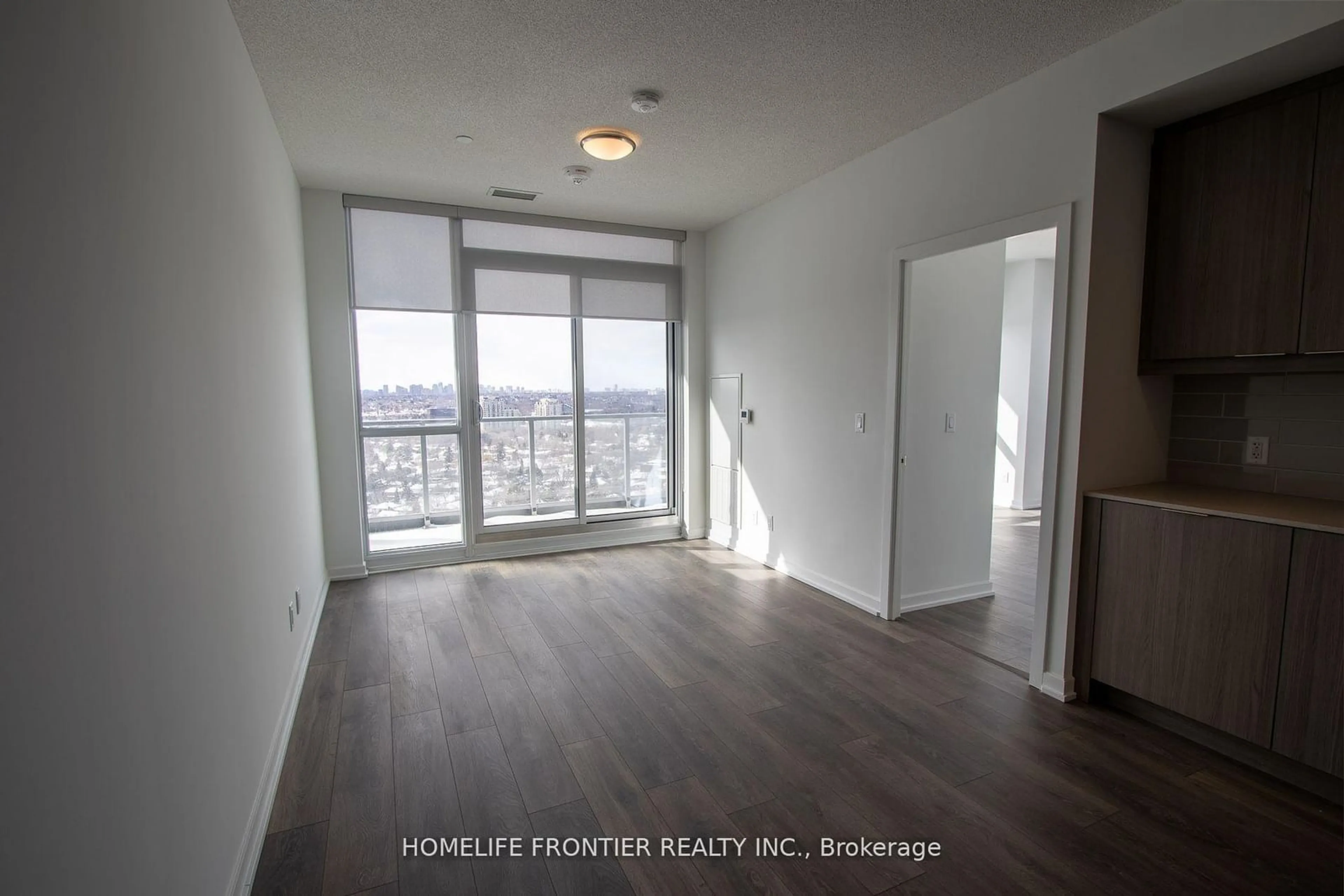 A pic of a room for 36 Forest Manor Rd #1308, Toronto Ontario M2J 1M1