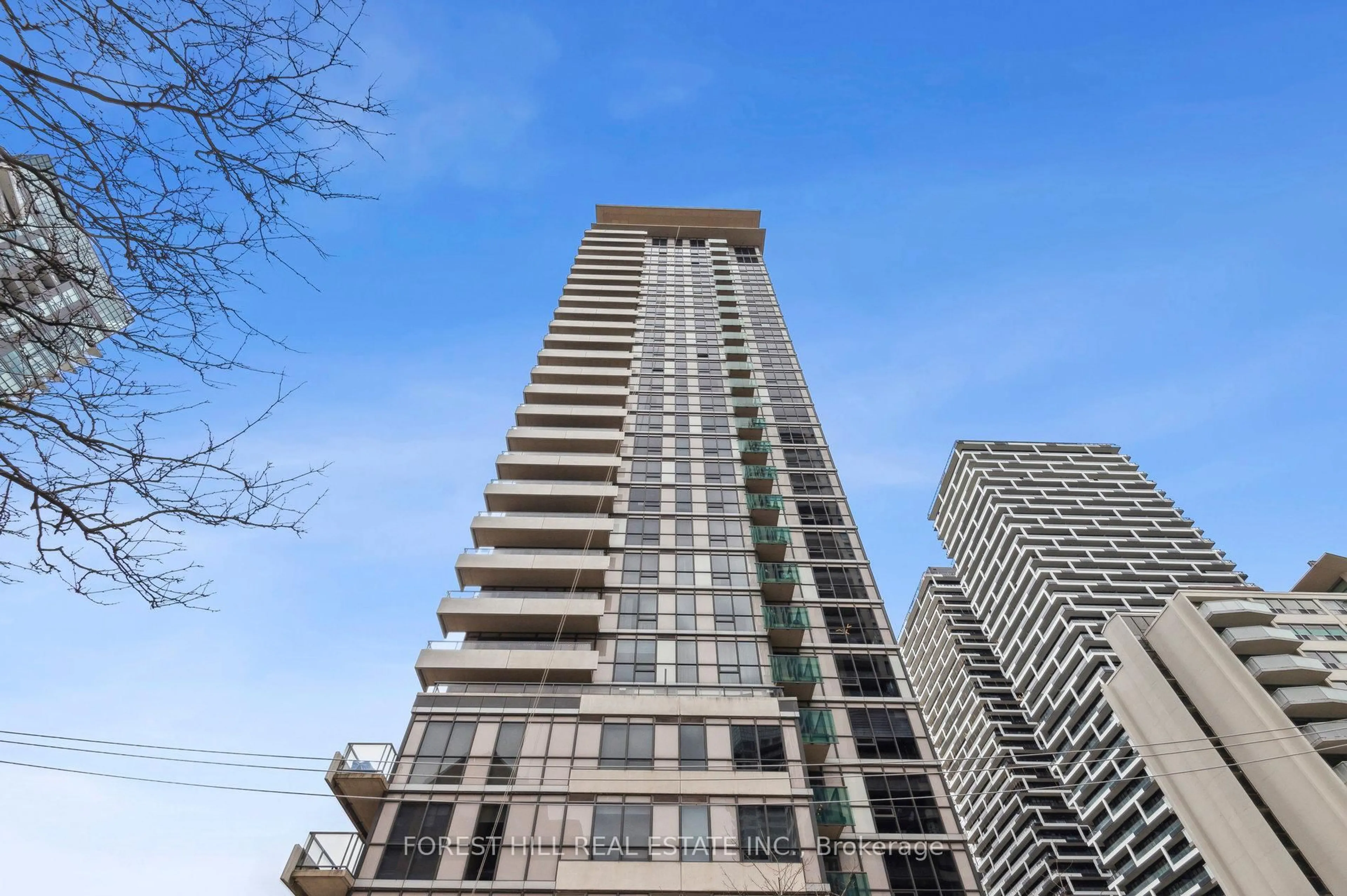 Unknown for 70 Roehampton Ave #713, Toronto Ontario M4P 1R2