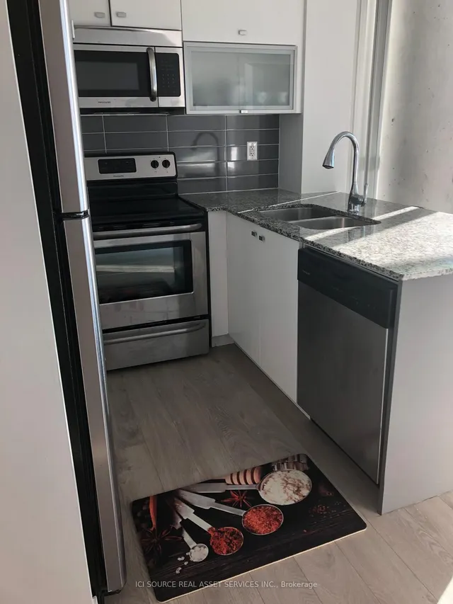 Additional property image - 150 East Liberty St Unit 2105