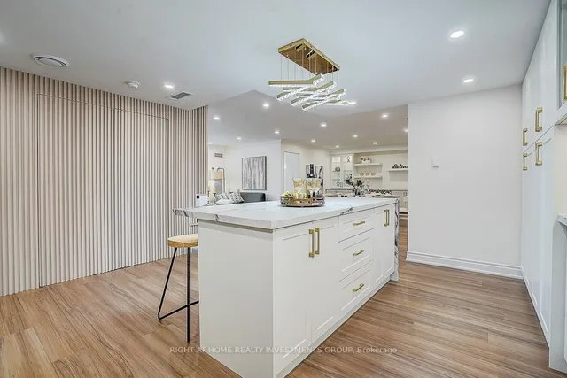 Additional property image - 65 Spring Garden Ave Unit 808