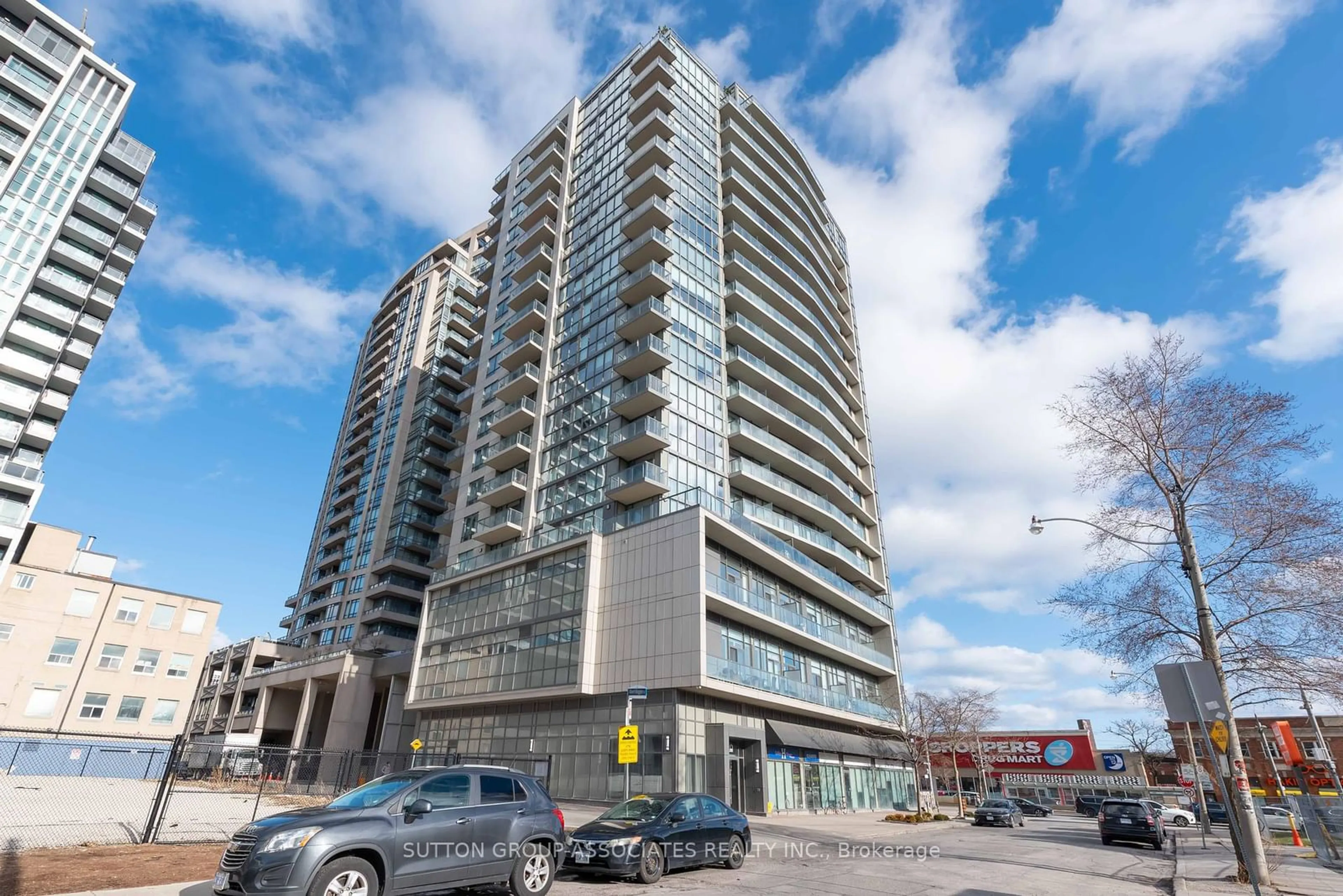 Unknown for 530 St Clair Ave #1405, Toronto Ontario M6C 0A2