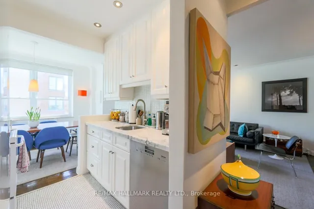 Additional property image - 30 Elm Ave Unit 212