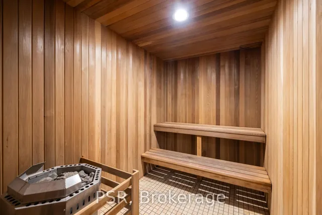 Additional property image - 30 Wellington St Unit 1103