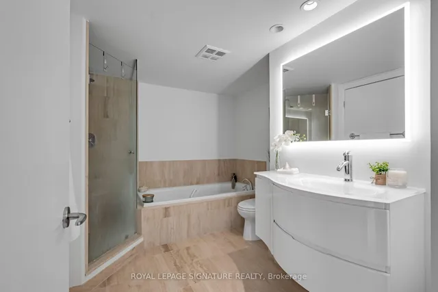 Additional property image - 3 McAlpine St Unit 411