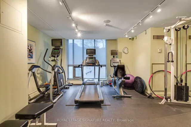 Additional property image - 3 McAlpine St Unit 411