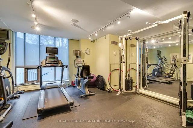Additional property image - 3 McAlpine St Unit 411