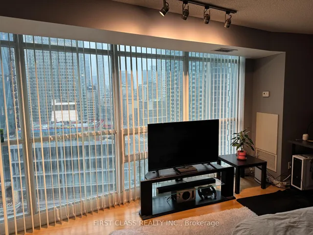 Additional property image - 18 Yonge St Unit 2204